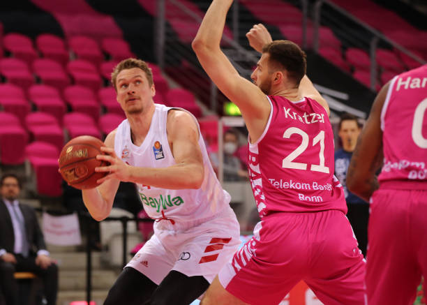 尔克的引援 尔克的引援